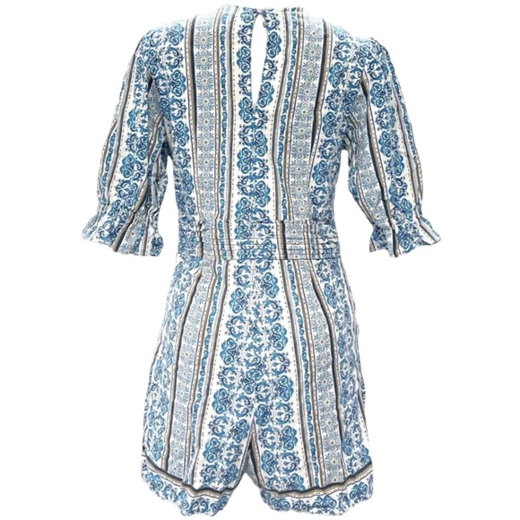Anthropologie Farm Rio Evie Romper
New without Tags Medium - Picture 5 of 8